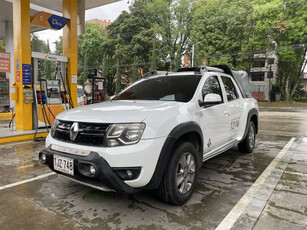 Renault Duster Oroch 2.0 INTENS 4X4 MT
