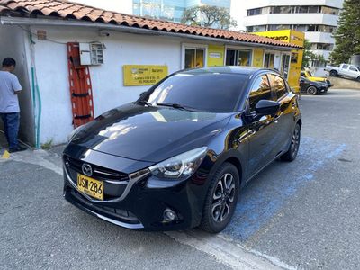 Mazda 2 1.5 Grand Touring | TuCarro