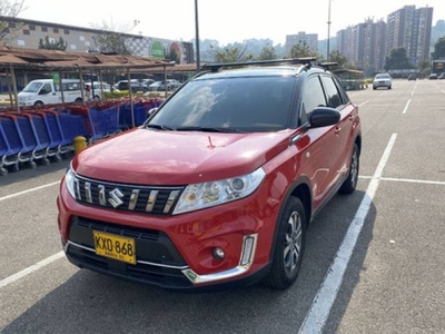 Suzuki Vitara 1.6 Gl 2023 rojo $85.000.000