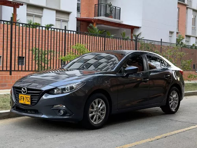 Mazda 3 TOURING AUTOMATICO | TuCarro