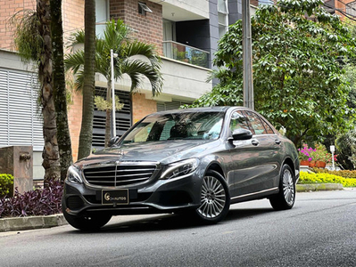 Mercedes-benz C 200 Exclusive | TuCarro