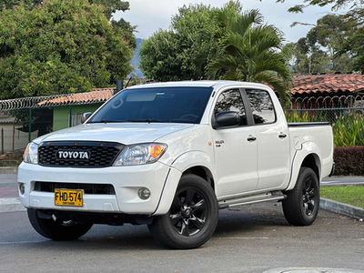Toyota Hilux 2.5 Diésel 4x2 | TuCarro