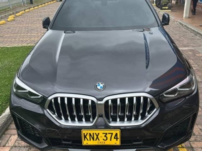 BMW X6 40i Xdrive usado 21.000 kilómetros gris $349.000.000