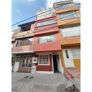 Casa En Arriendo En Bogotá La Aurora-usme. Cod 110734
