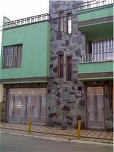 Vendo bonita casa unifamiliar en medellin - Medellín
