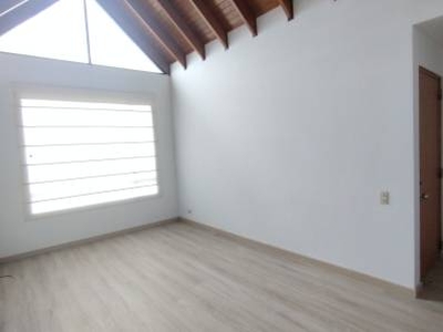 Apartamento en renta en Suba Naranjos, Bogotá, Cundinamarca | 55 m2 terreno y 55 m2 construcción