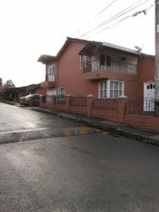 Casa en Rionegro, San Antonio de Pereira, Esquinera. - Ríonegro