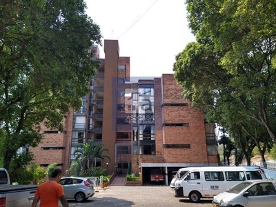 Apartamento en arriendo Conjunto Residencial Puerta Del Sol, Carrera 33, Sotomayor, Bucaramanga, Santander, Colombia