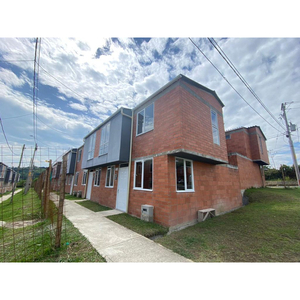 Venta Casas En Urbanizacion Abierta Entrega Inmediata Cuba Pereira