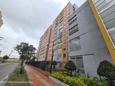 Apartamento (1 Nivel) en Venta en Nueva Castilla, Kennedy, Bogota D.C.