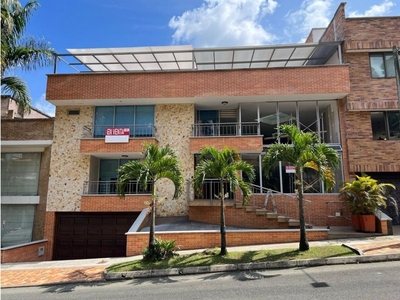 Vivienda de alto standing en venta Medellín, Colombia