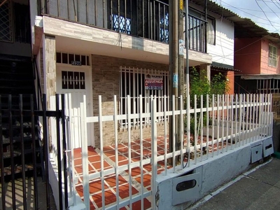 Apartamento en arriendo Mariano Ramos, Oriente