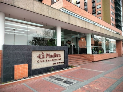 Apartamento en venta Carrera 77 #19-35, Bogotá, Colombia