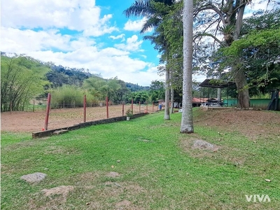 Terreno / Solar de 127000 m2 - Silvania, Colombia