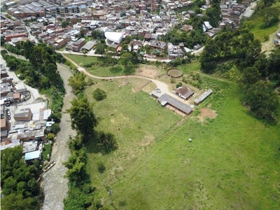 Terreno / Solar de 37500 m2 - Caldas, Departamento de Antioquia