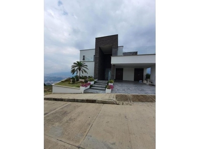 Vivienda de lujo de 861 m2 en venta Bucaramanga, Colombia