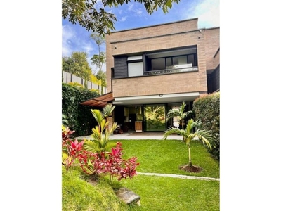 Vivienda exclusiva de 330 m2 en venta Medellín, Departamento de Antioquia