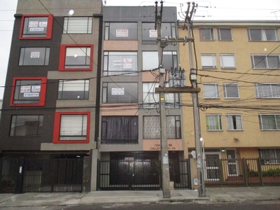 Apartamento en arriendo Calle 58 #14a-54, Bogotá, Colombia
