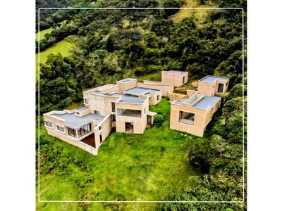 Casa de campo de alto standing de 7000 m2 en venta Sopó, Colombia