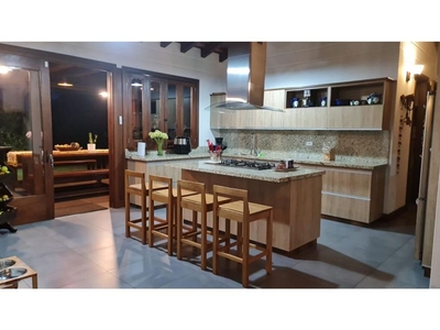 Vivienda exclusiva de 2517 m2 en venta Rionegro, Departamento de Antioquia