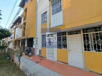 Apartamento en arriendo Villas De San Diego, Calle 201, Floridablanca, Santander, Colombia