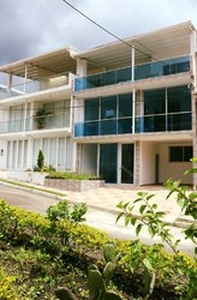 Se vende Casa 120m² para vacacional en San Francisco Cundinamarca con piscina - San Francisco