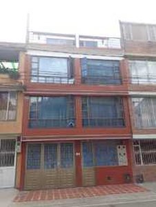 Venta o permuta casa rentable - Bogotá