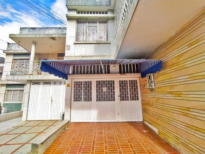 Apartamento en venta Comuneros, Bucaramanga, Santander, Colombia