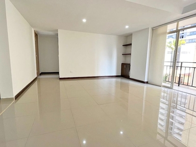 Apartamento en venta Pinares, Comuna Oriente, Pereira, Risaralda, Colombia