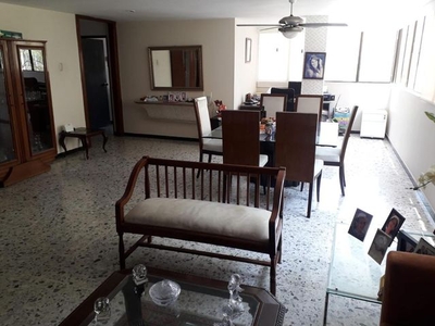 Apartamento en venta en Altos de Riomar