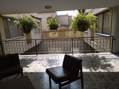 Venta Apartamento De 135mt2 En San Fernando, Sur De Cali 8715.