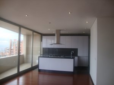 Apartamento en venta en el refugio lindo penthouse duplex estrenar cabrera chico - Bogotá