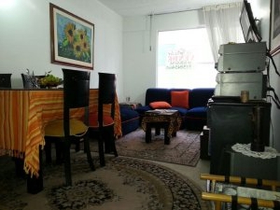 Vendo apartamento soleado en hayuelos - Bogotá