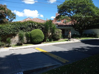 Casa EN VENTA EN Santa Ana Oriental