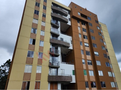 Marinilla exclusiva zona de Alcaravanes, Apartamento para ESTRENAR de 43.46 mt2 en el décimo piso, con una característica única: una doble altura que incorpora un encantador mezanine, expandiendo el espacio a unos generosos 70 mt2
