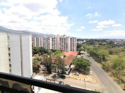 Venta De Apartamento En Prados Del Norte, Norte De Cali 3044.