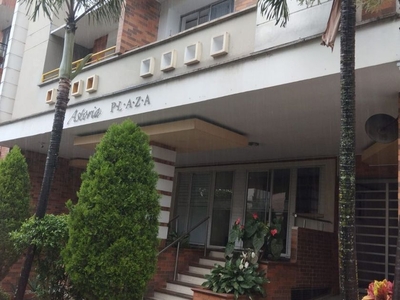 Apartamento en arriendo Astoria Plaza, Calle 32, Bucaramanga, Santander, Colombia