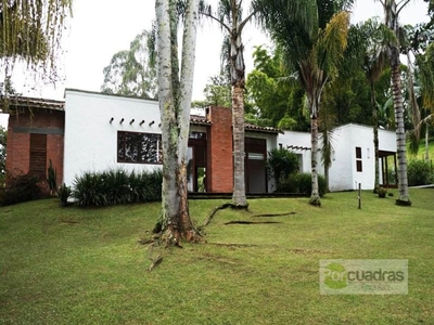 Exclusiva Villa / Chalet de 300 m2 en Quirama, Oriente Antioqueño, Santafe de Bogotá, Bogotá D.C.