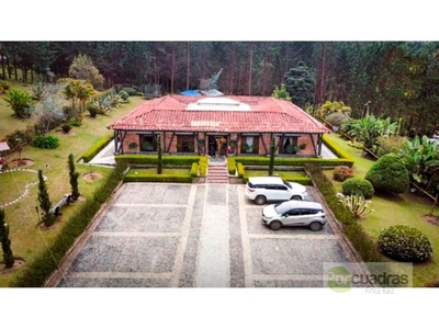 Villa / Chalet de lujo de 335 m2 en venta en Guarne, Departamento de Antioquia