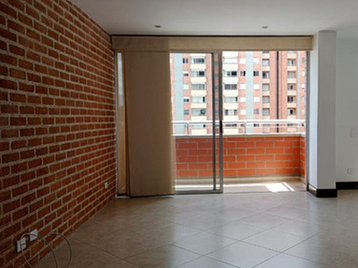 Apartamento En Arriendo En Medellín - Patio Bonito