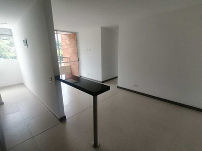 Apartamento En Arriendo Ubicado En Sabaneta Sector Asdesillas (22783).