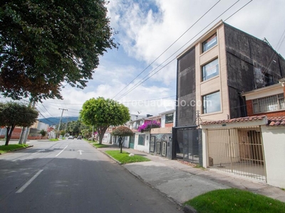 Apartamento en Arriendo, Los Andes Barrios Unidos