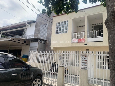 Edificio de Apartamentos en Venta, BARRIO EUCARISTICO