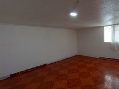 Se Arrienda habitación $450.000 - Bogotá