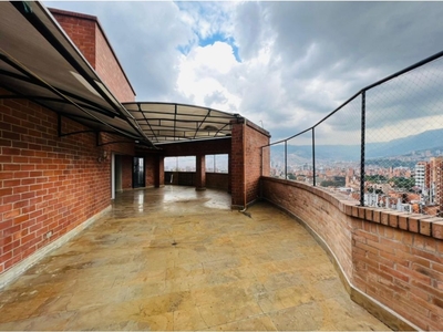 Atico de alto standing de 340 m2 en alquiler Medellín, Departamento de Antioquia