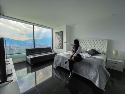 Atico de lujo de 268 m2 en venta Medellín, Colombia