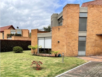 Casa de campo de alto standing de 1250 m2 en venta Santafe de Bogotá, Bogotá D.C.