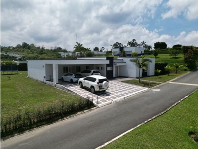 Casa de campo de alto standing de 1500 m2 en venta Pereira, Departamento de Risaralda