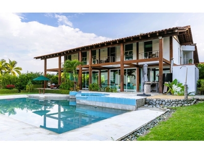Casa de campo de alto standing de 1512 m2 en venta Cali, Departamento del Valle del Cauca