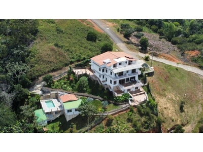 Casa de campo de alto standing de 1800 m2 en venta Jamundí, Departamento del Valle del Cauca